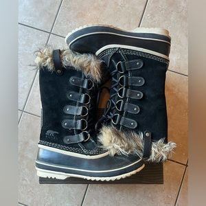 Sorel Joan of Arctic winter snow boots waterproof black